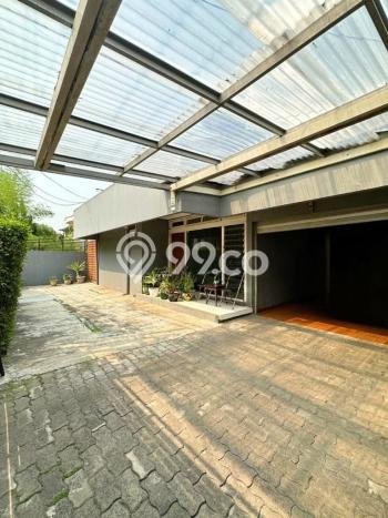 Rumah Luxury Modern Siap Huni di Gandaria Jakarta Selatan Rumah Luxury Modern Siap Huni di Gandaria Jakarta Selatan