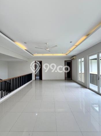 Rumah Luxury Modern Siap Huni di Kemang Jakarta Selatan Rumah Luxury Modern Siap Huni di Kemang Jakarta Selatan