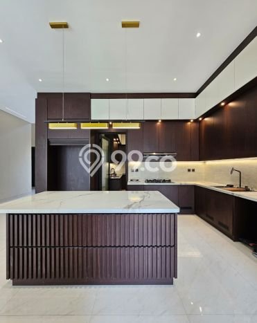 Dijual Rumah Mewah Elegan Dengan View Eksklusif di Bintaro, Tangerang Selatan Dijual Rumah Mewah Elegan Dengan View Eksklusif di Bintaro, Tangerang Selatan