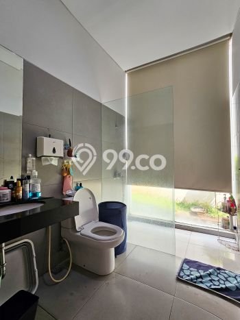 Dijual Rumah Luas Elegan Dengan View Cantik di Kemang, Jakarta Selatan Dijual Rumah Luas Elegan Dengan View Cantik di Kemang, Jakarta Selatan
