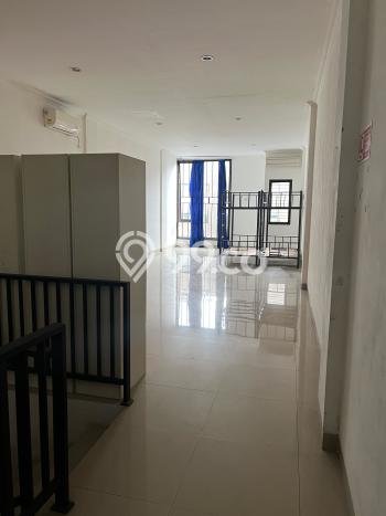 Untuk Dijual! Ruko di Bintaro Jakarta Selatan LT 68m2 / LB 280m2 Kawasan Bisnis Untuk Dijual! Ruko di Bintaro Jakarta Selatan LT 68m2 / LB 280m2 Kawasan Bisnis