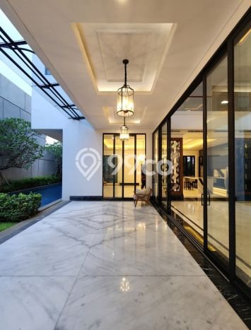 Rumah Elit LB 1400m2 Siap Pakai Desain Elegan di Pondok Indah, Jakarta Selatan Rumah Elit LB 1400m2 Siap Pakai Desain Elegan di Pondok Indah, Jakarta Selatan