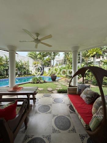 Dijual Rumah Mewah Elegan Dengan View Eksklusif di Kemang, Jakarta Selatan Dijual Rumah Mewah Elegan Dengan View Eksklusif di Kemang, Jakarta Selatan