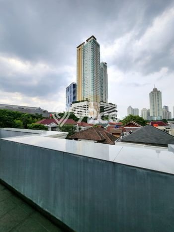 For Sale Rumah Mewah Exclusive di Kebayoran Lama, Jakarta Selatan For Sale Rumah Mewah Exclusive di Kebayoran Lama, Jakarta Selatan
