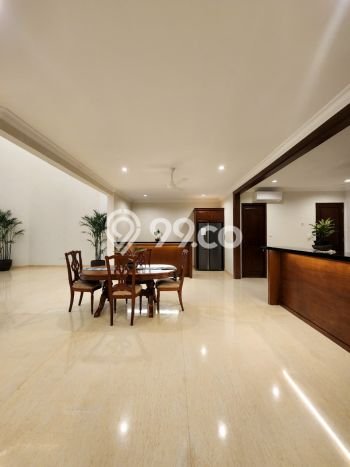 Dijual Rumah Mewah Elegan Dengan View Eksklusif di Lebak Bulus, Jakarta Selatan Dijual Rumah Mewah Elegan Dengan View Eksklusif di Lebak Bulus, Jakarta Selatan