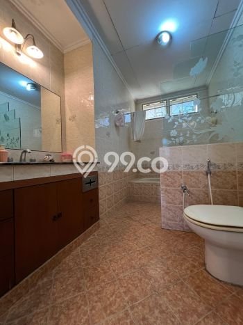 Rumah Mewah Dijual LT 365m2 di Kebayoran Baru, Jakarta Selatan Rumah Mewah Dijual LT 365m2 di Kebayoran Baru, Jakarta Selatan