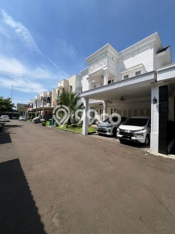 Rumah Elit Modern Siap Huni di Pejaten Jakarta Selatan Rumah Elit Modern Siap Huni di Pejaten Jakarta Selatan