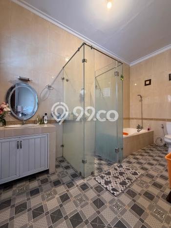 Rumah Elit Modern Siap Huni di Pejaten Jakarta Selatan Rumah Elit Modern Siap Huni di Pejaten Jakarta Selatan