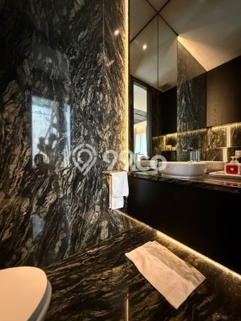 For Sale! Luxury House LT 556m2 Desain Modern di Cipete For Sale! Luxury House LT 556m2 Desain Modern di Cipete