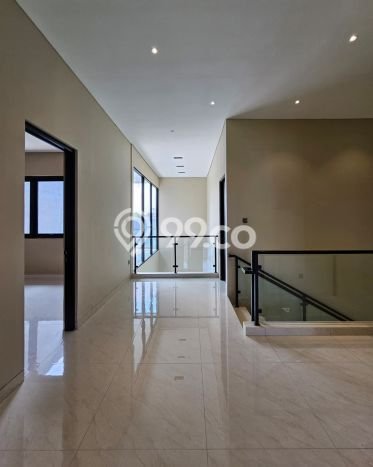 Dijual Rumah Mewah Elegan Dengan View Eksklusif di Bintaro, Tangerang Selatan Dijual Rumah Mewah Elegan Dengan View Eksklusif di Bintaro, Tangerang Selatan