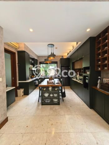 Rumah Elit Modern Siap Huni di Kemang Jakarta Selatan Rumah Elit Modern Siap Huni di Kemang Jakarta Selatan