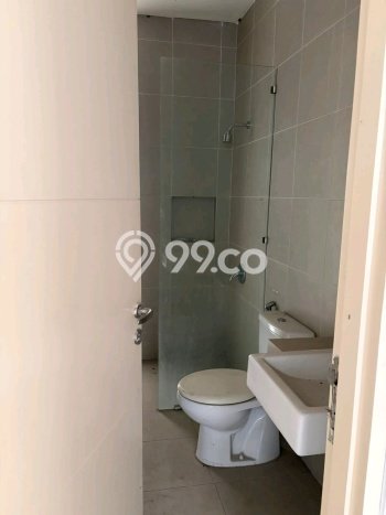 Rumah Luas Asri 4 KT Siap Huni di Citraland Surabaya Rumah Luas Asri 4 KT Siap Huni di Citraland Surabaya