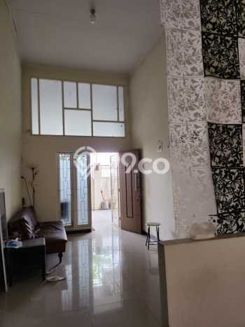 HOT LISTING! Rumah Siap Huni di Sidoarjo, Sidoarjo, Luas 133m2m² LB 105m2m² HOT LISTING! Rumah Siap Huni di Sidoarjo, Sidoarjo, Luas 133m2m² LB 105m2m²