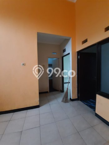 KESEMPATAN EMAS! Rumah di Buduran, Sidoarjo, LT 105m2m² Bangunan 100m2m² KESEMPATAN EMAS! Rumah di Buduran, Sidoarjo, LT 105m2m² Bangunan 100m2m²