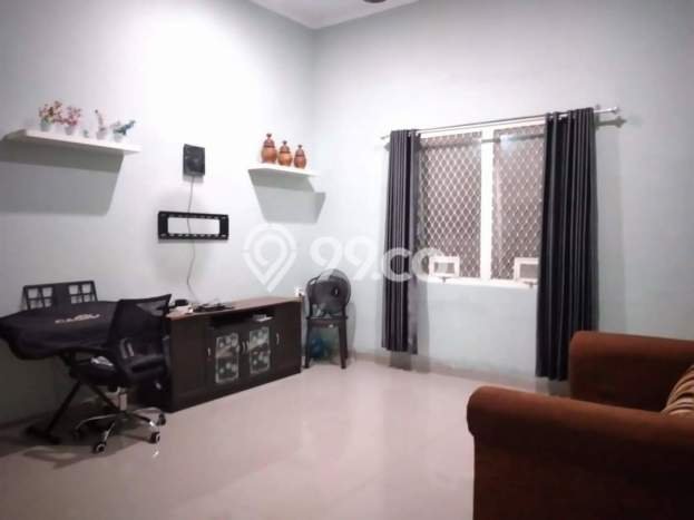 HARGA SPECIAL! Rumah Nyaman di Buduran, Sidoarjo, Luas 166m2m² Bangunan 150m2m² Bisa Nego! HARGA SPECIAL! Rumah Nyaman di Buduran, Sidoarjo, Luas 166m2m² Bangunan 150m2m² Bisa Nego!