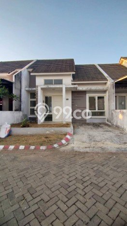 Jual Rumah Favorit Siap Huni LB 105m2 di Sidoarjo, Sidoarjo Jual Rumah Favorit Siap Huni LB 105m2 di Sidoarjo, Sidoarjo