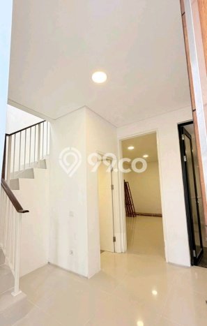 Dijual Cepat Rumah Favorit Siap Huni LB 62m2 di Citraland, Surabaya Dijual Cepat Rumah Favorit Siap Huni LB 62m2 di Citraland, Surabaya