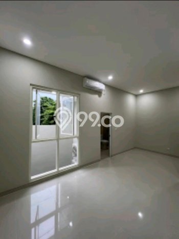 Rumah Luas Asri 3 KT Siap Pakai di Surabaya Kota Surabaya Rumah Luas Asri 3 KT Siap Pakai di Surabaya Kota Surabaya