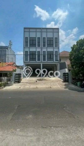 Ruko untuk disewa di Gubeng punya LT 130m2 & LB 300m2 harga sewa kompetitif Ruko untuk disewa di Gubeng punya LT 130m2 & LB 300m2 harga sewa kompetitif