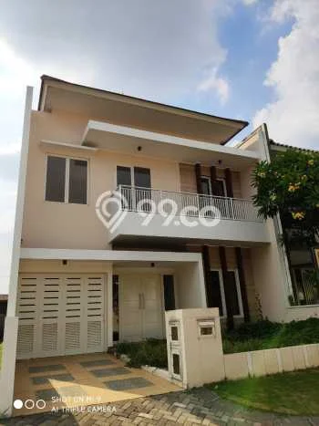 Rumah Elit Modern Tanpa Renovasi di kertajaya Surabaya Rumah Elit Modern Tanpa Renovasi di kertajaya Surabaya