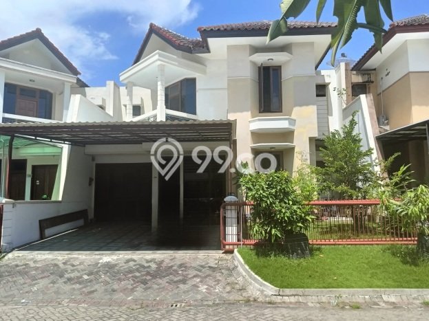 Dijual Rumah Luas Megah Dengan View Cantik di Dharma Husada, Surabaya Dijual Rumah Luas Megah Dengan View Cantik di Dharma Husada, Surabaya