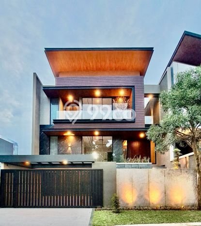 For Sale! Luxury House LT 264m2 Desain Elegan di Surabaya Kota For Sale! Luxury House LT 264m2 Desain Elegan di Surabaya Kota