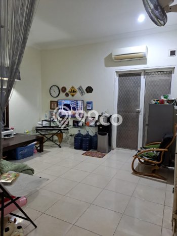 Dijual Cepat Rumah Favorit Siap Huni LB 110m2 di Rungkut, Surabaya Dijual Cepat Rumah Favorit Siap Huni LB 110m2 di Rungkut, Surabaya