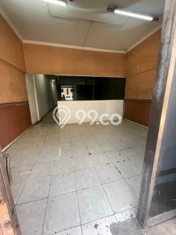 Untuk Dijual! Ruko di Perak Surabaya LT 127m2 / LB 250m2 Kawasan Bisnis Untuk Dijual! Ruko di Perak Surabaya LT 127m2 / LB 250m2 Kawasan Bisnis