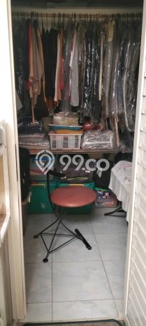 Rumah Modern Cantik 4 Kamar Siap Huni di Wiyung Rumah Modern Cantik 4 Kamar Siap Huni di Wiyung