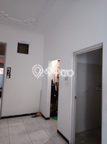 DIJUAL CEPAT! Rumah Sidoarjo, Sidoarjo, Luas 180m2m² Bangunan 225m2m² DIJUAL CEPAT! Rumah Sidoarjo, Sidoarjo, Luas 180m2m² Bangunan 225m2m²