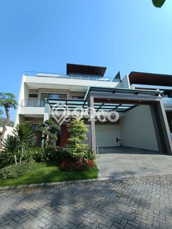 Dijual Rumah Luas Elegan Dengan View Eksklusif di Citraland, Surabaya Dijual Rumah Luas Elegan Dengan View Eksklusif di Citraland, Surabaya
