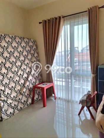 Jual Rumah Bagus Siap Huni LB 160m2 di Sukolilo, Surabaya Jual Rumah Bagus Siap Huni LB 160m2 di Sukolilo, Surabaya