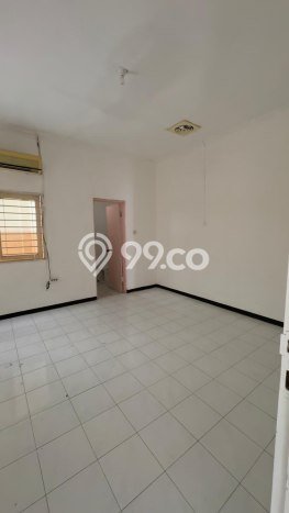 Hunian Elit LB 160m2 Siap Pakai Desain Elegan di Sutorejo, Surabaya Hunian Elit LB 160m2 Siap Pakai Desain Elegan di Sutorejo, Surabaya