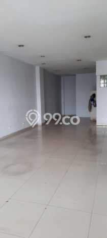 INVESTASI POTENSIAL! Ruko di , Luas 185m2m², Potensi Keramaian Tinggi INVESTASI POTENSIAL! Ruko di , Luas 185m2m², Potensi Keramaian Tinggi