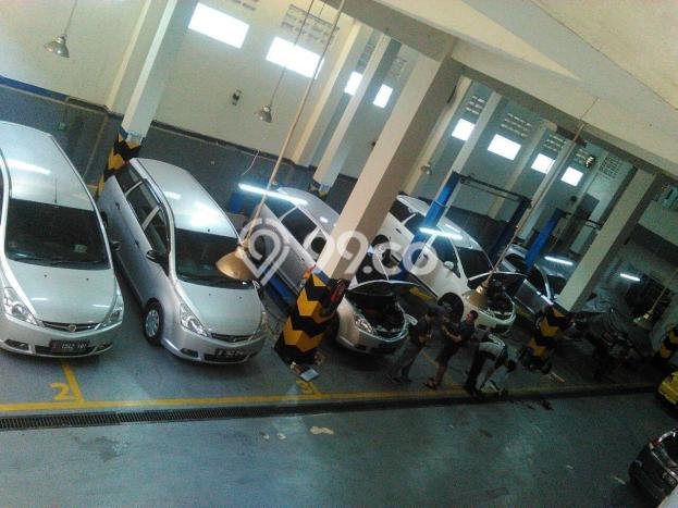 Unit Komersial Dijual di Depok LT 1354m2 & LB 3000m2 Unit Komersial Dijual di Depok LT 1354m2 & LB 3000m2