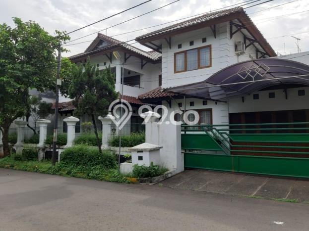 Jual Rumah Mewah Elegan Dengan View Cantik di Cibubur, Bogor Jual Rumah Mewah Elegan Dengan View Cantik di Cibubur, Bogor