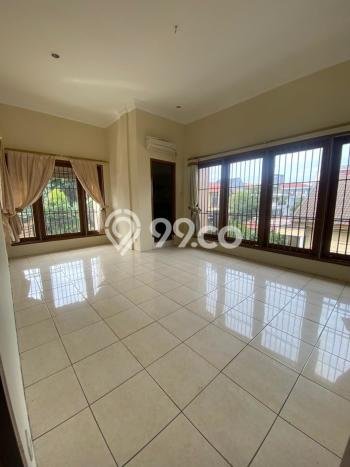 Sewa cepat rumah minimalis strategis 6 Kamar di Kelapa Gading, Jakarta Utara Sewa cepat rumah minimalis strategis 6 Kamar di Kelapa Gading, Jakarta Utara