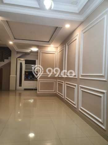 Rumah Modern Minimalis 3 Kamar Siap Huni di Kelapa Gading Rumah Modern Minimalis 3 Kamar Siap Huni di Kelapa Gading