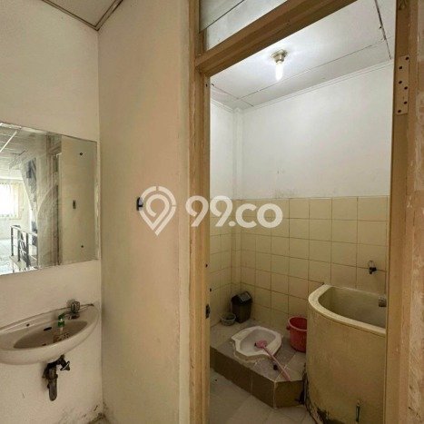 Unit Ruko Dijual di Jakarta Pusat LT 55m2 & LB 165m2 Unit Ruko Dijual di Jakarta Pusat LT 55m2 & LB 165m2