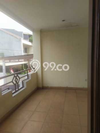 Rumah Strategis Modern Lb 105m2 di Kelapa Gading, Jakarta Utara Rumah Strategis Modern Lb 105m2 di Kelapa Gading, Jakarta Utara