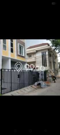 Dijual Rumah 3 Kamar Lokasi Strategis Bagus dan Strategis di Kelapa Gading Dijual Rumah 3 Kamar Lokasi Strategis Bagus dan Strategis di Kelapa Gading