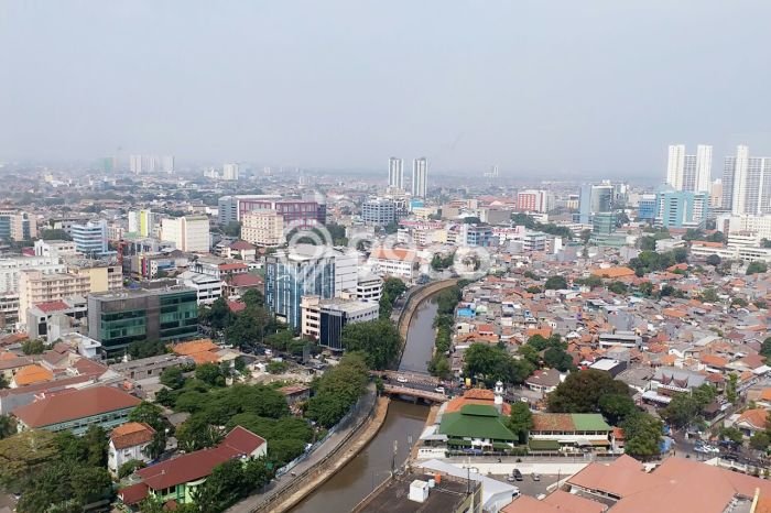 HOT DEAL! Apartemen Kawasan Menteng, 1 KM, Luas 32m2m², Area Premium, Pemandangan Indah HOT DEAL! Apartemen Kawasan Menteng, 1 KM, Luas 32m2m², Area Premium, Pemandangan Indah