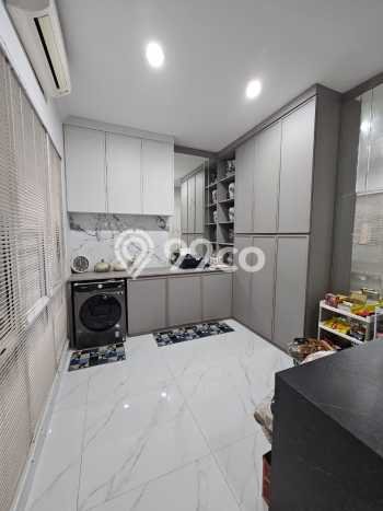 Rumah Elit Modern Tanpa Renovasi di BSD De Park Tangerang Rumah Elit Modern Tanpa Renovasi di BSD De Park Tangerang