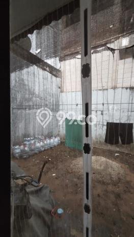 Rumah Luas Asri 2 KT Siap Pakai di Bintaro Tangerang Selatan Rumah Luas Asri 2 KT Siap Pakai di Bintaro Tangerang Selatan