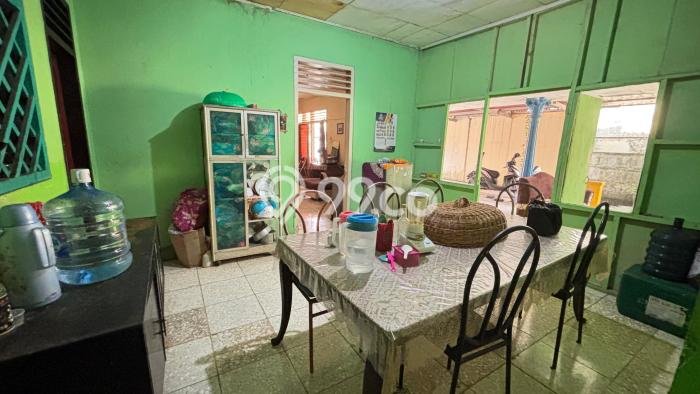 Dijual Hunian Rumah Nyaman 5 Kamar di Cibubur, Jakarta Timur Dijual Hunian Rumah Nyaman 5 Kamar di Cibubur, Jakarta Timur