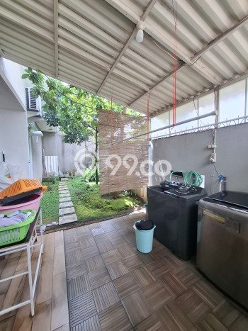 Rumah Elit Modern Tanpa Renovasi di Taman Kopo Indah Bandung Rumah Elit Modern Tanpa Renovasi di Taman Kopo Indah Bandung