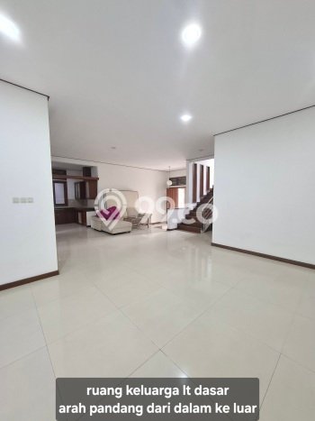 Rumah Cantik Siap Huni Di Batununggal Luas 400m2 Aman Rumah Cantik Siap Huni Di Batununggal Luas 400m2 Aman