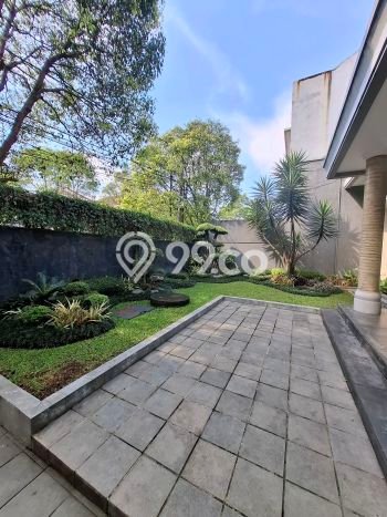Rumah Mewah Siap Huni LT 450m2 di Batununggal, Bandung Rumah Mewah Siap Huni LT 450m2 di Batununggal, Bandung