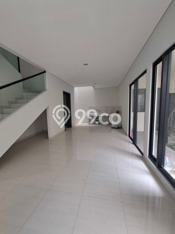 Rumah Luxury Modern Tanpa Renovasi di Summarecon Bandung Bandung Rumah Luxury Modern Tanpa Renovasi di Summarecon Bandung Bandung