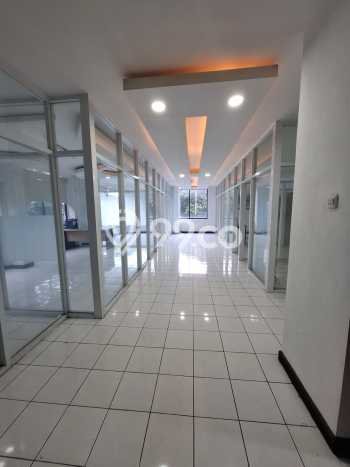 Ruko paling strategis disewakan di Lengkong Bandung Ruko paling strategis disewakan di Lengkong Bandung